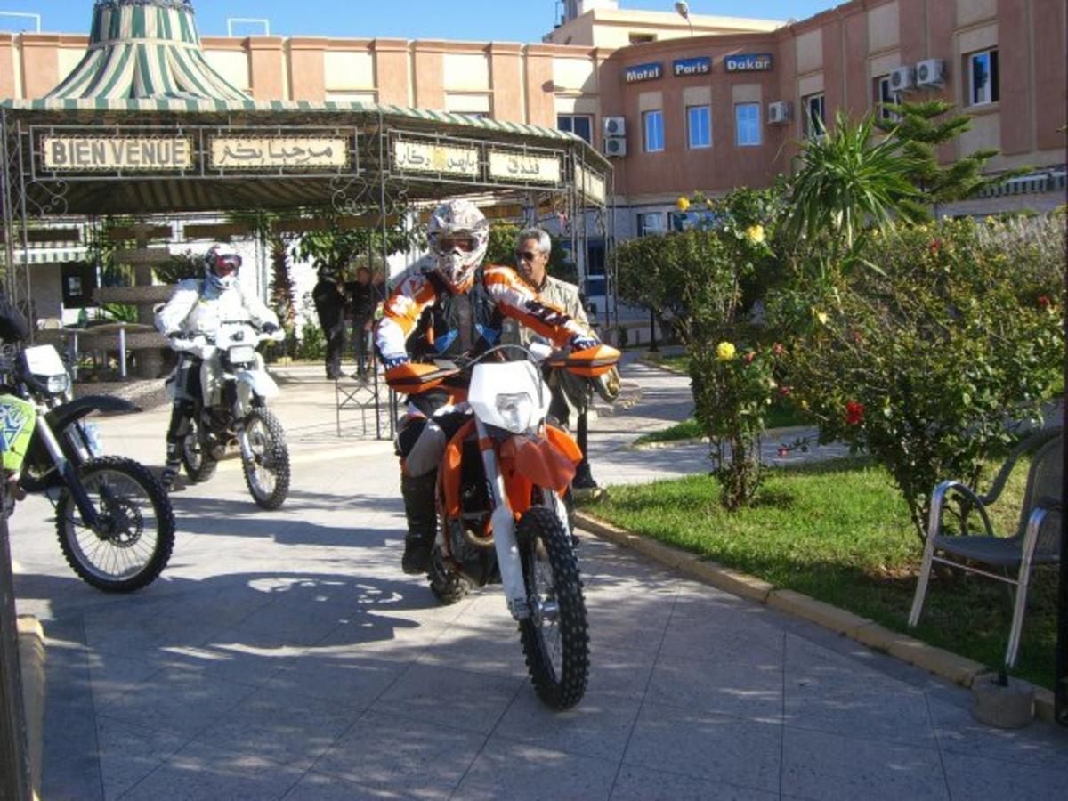 Motel Paris Dakar Selouane 外观 照片
