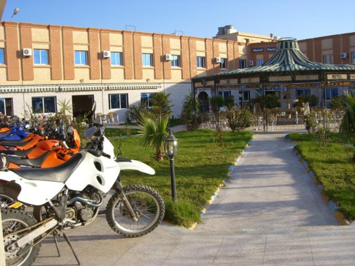 Motel Paris Dakar Selouane 外观 照片